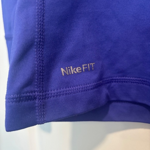 Nike Pro NikeFit MicroFleece Quarter Zip Athletic Top - Picture 4 of 12